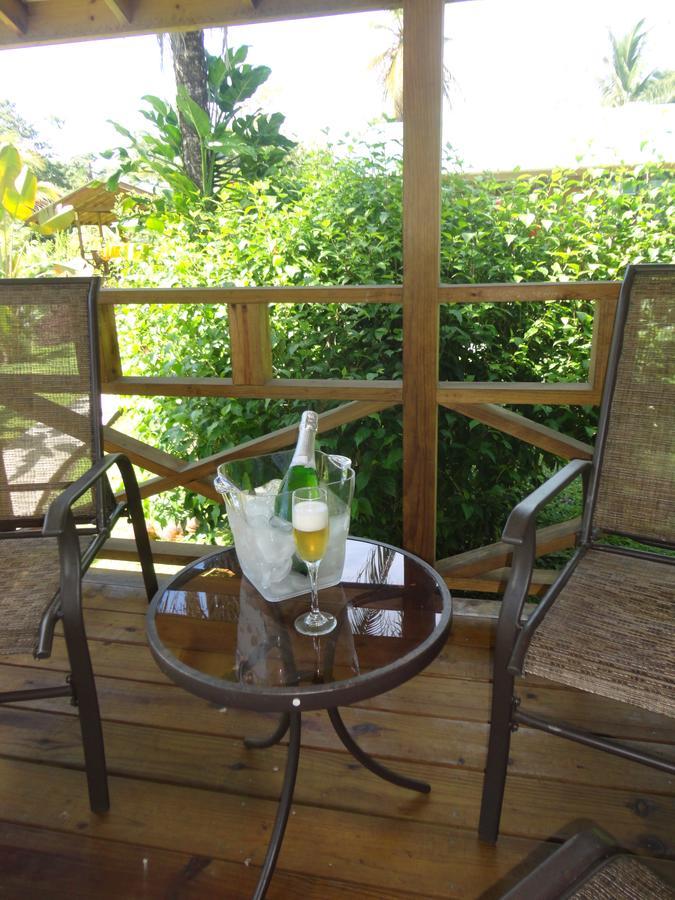 J&H Garden Cabinas Bocas del Toro Exterior foto