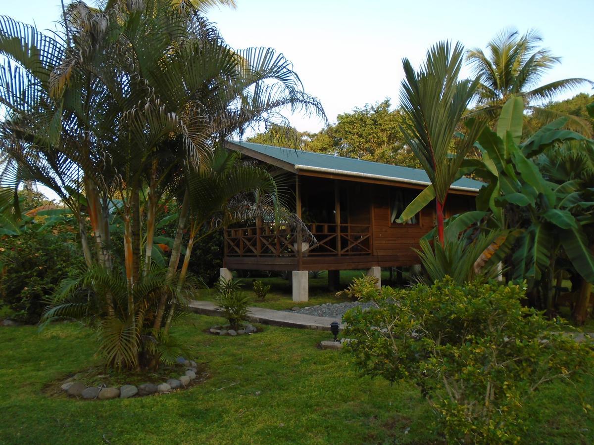 J&H Garden Cabinas Bocas del Toro Exterior foto
