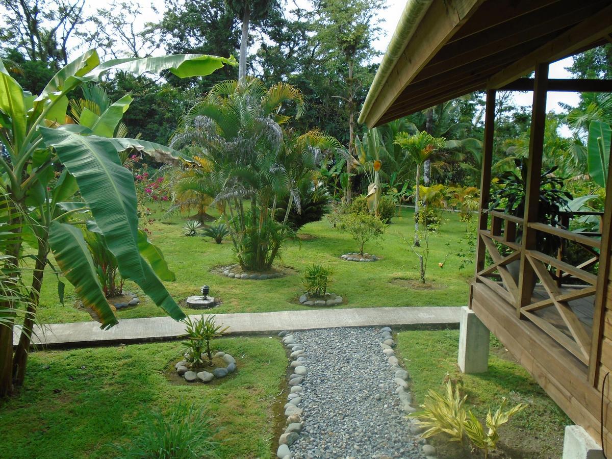 J&H Garden Cabinas Bocas del Toro Exterior foto